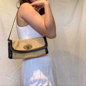 VINTAGE STRAW SHOULDER BAG